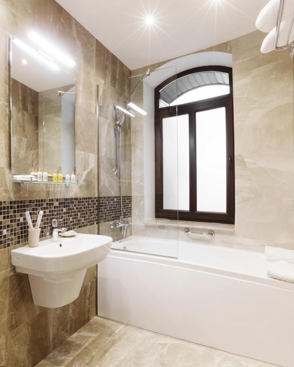 Roxen Hotel&Spa Chisinau Luaran gambar